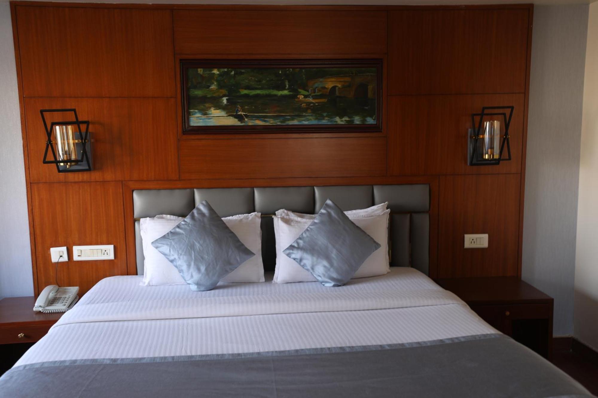 Eastin Hotels ไฮเดอราบัด ภายนอก รูปภาพ