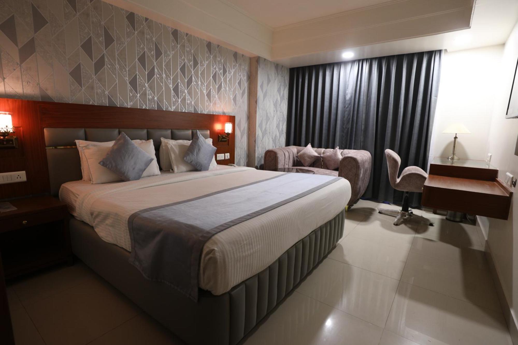 Eastin Hotels ไฮเดอราบัด ภายนอก รูปภาพ